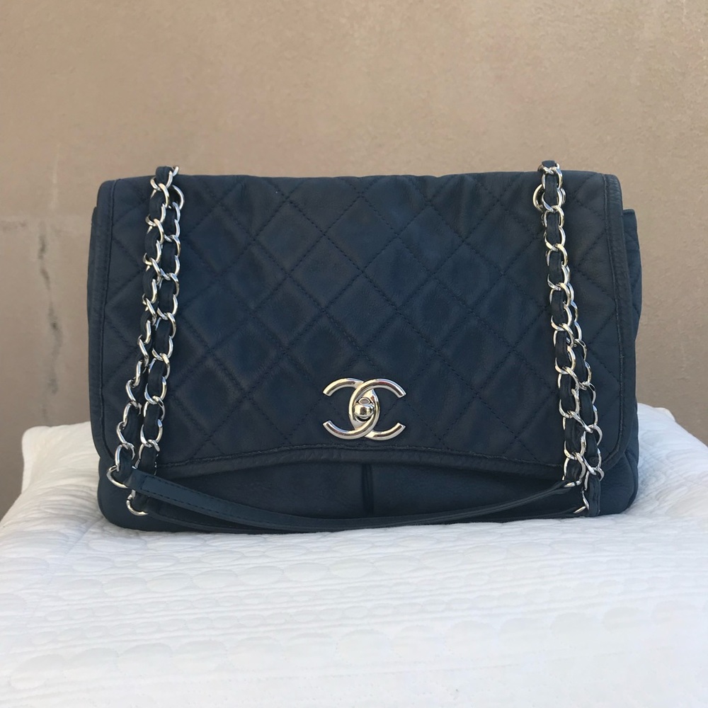 Large Chanel ultra soft suede calfskin 💙